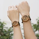 Reloj con foto de madera de bambú grabada | Callie
