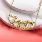 Henkilökohtainen äidin kietoutuneet sydämet kaulakoru lasten nimet & syntymäkivet