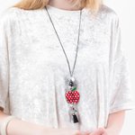 Matita incisa / mela / iniziale cordino Id Badge Holder