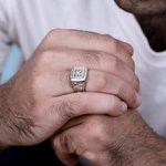 Personalisierte gravierte Sterling Silber Basketball Birthstone Ring mit Namen & Nummer Vatertag Geburtstag Geschenk für Vater Sportliebhaber
