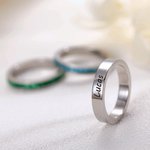 Stapelbarer Geburtsstein-Namensring aus Edelstahl