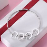 Mujeres pulsera brazalete con colgantes nombre en forma de corazón
