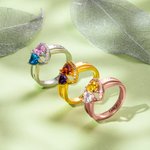 Anello promessa personalizzato con pietra di nascita a doppio cuore e testo inciso Regalo di San Valentino per lei