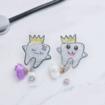 Custom Tooth Badge Reel Holder