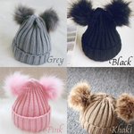 Gepersonaliseerde dubbele Pom Pom baby gebreide wintermuts met borduurwerk naam Baby Shower kerstdag verjaardag Gift voor Kid pasgeborene