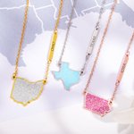 Collier à Personnaliser avec Gravure et Carte d'État Cadeau d'Anniversaire pour Elle