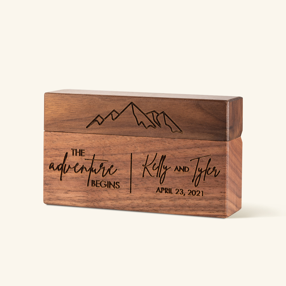 Boîte à Bagues Double En Bois Personnalisée – Écrin Mariage Fiançailles – Walnut Rustique Magnétique