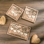 Albero di famiglia in legno personalizzato appeso da 1 a 12 cuori con nome e testo incisi Regalo di Natale per la famiglia