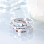 Anillos apilables con nombres de niños y piedras de nacimiento