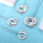 Collier avec Prénoms Personnalisés Gravés sur 2-5 Anneaux Russes et Dire 