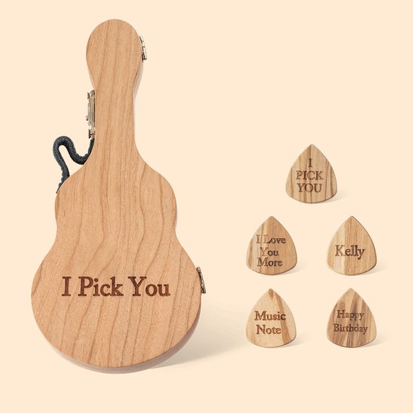 Gepersonaliseerde Gravure Kersenhout Gitaar plectrum Opbergkoffer met 1-5 plectrums Verjaardagsgeschenk voor gitarist Muzikant