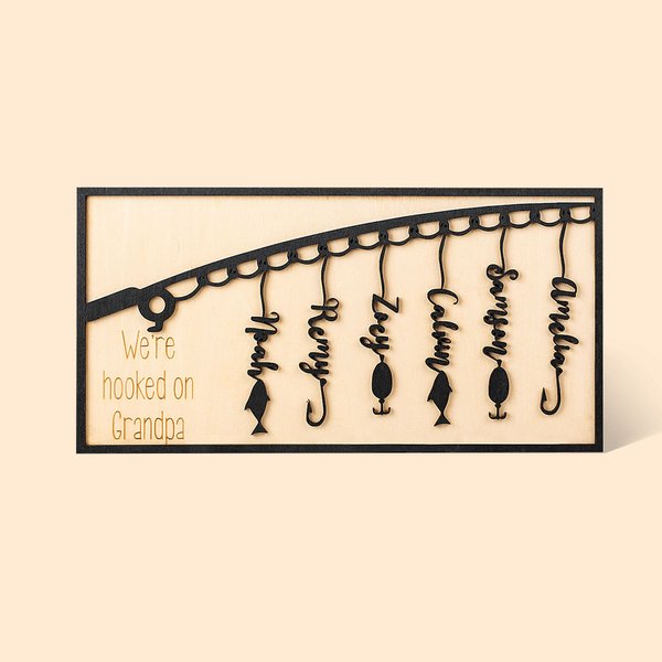Gepersonaliseerd We're Hooked On Opa Houten Vissen Decoratief Schilderij met 1-6 Namen en Gegraveerde Tekst Home Decor Vaderdag Cadeau voor Visliefheb