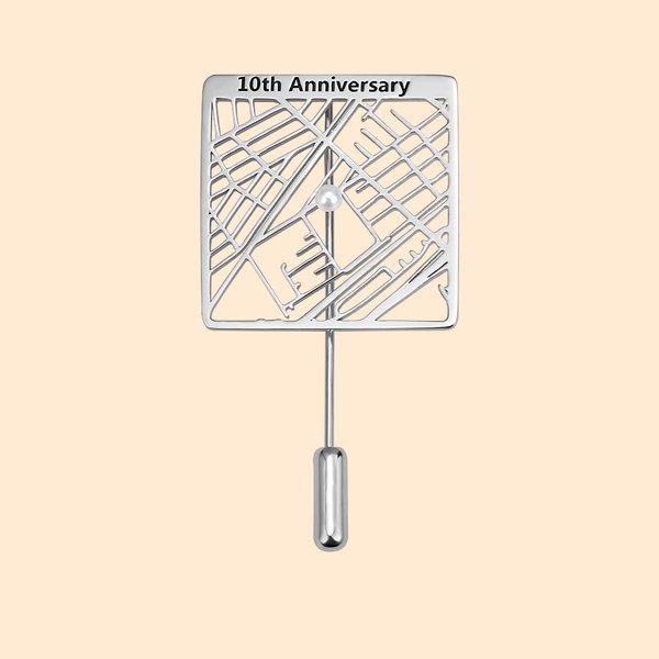 Carte coordonnée personnalisée Broche d'anniversaire pour elle