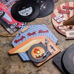 Ornement de Noël personnalisé en bois avec cassette de musique rétro Décoration de l'arbre de Noël pour la famille et les amis