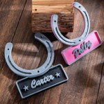 Placa personalizada en 3D con forma de herradura para la puerta del establo Regalo para granjeros amantes de los caballos