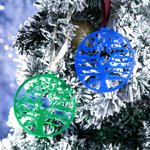 Ornamento da appendere all'albero di Natale con nome di famiglia personalizzato