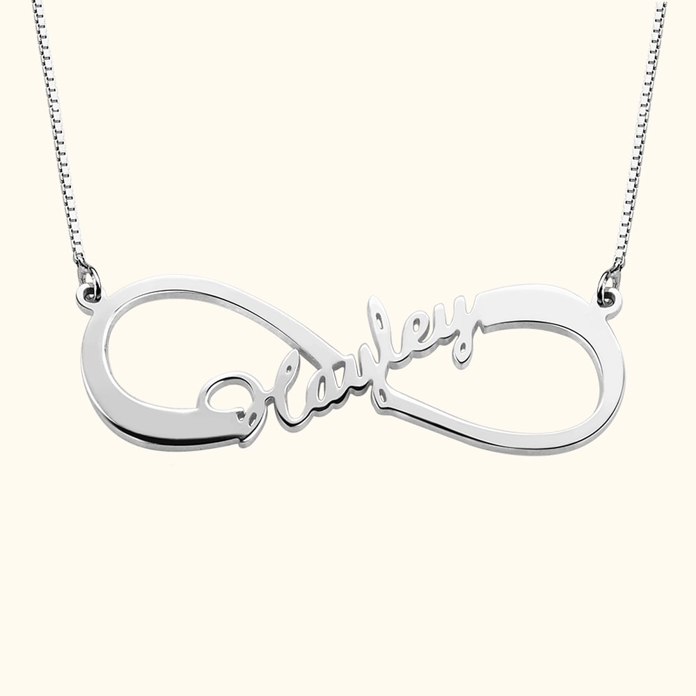 collier infini prénom femme