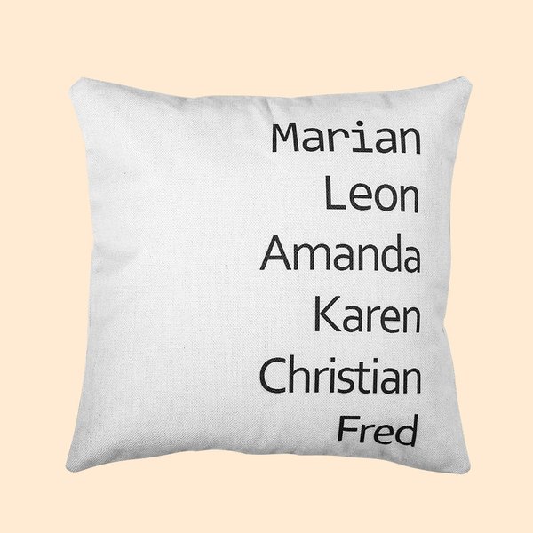 Cuscino da lancio con nomi di famiglia stampati