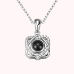 Pendentif en Double Cœurs Personnalisé avec Photo de Projection Collier en Argent avec Je t'aime en 100 Langues Cadeau pour Femme