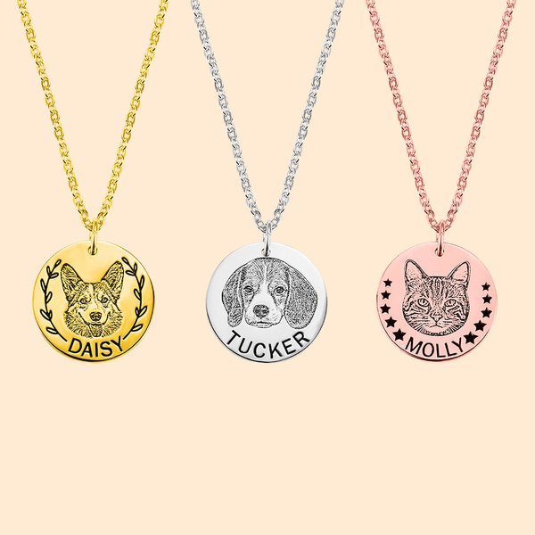 Disc Your Pet Face Portrait Necklace | Callie