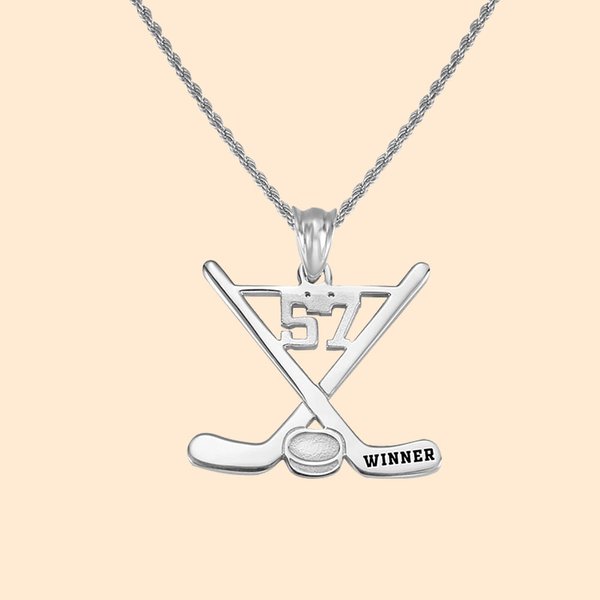 Pendentif Homme en Argent Personnalisé avec Gravure Texte et Numéro Cadeau pour Amateur de Hockey sur Glace