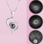 Collar personalizado de plata esterlina con corazón hueco y proyección de foto con Te amo en 100 idiomas regalo de cumpleaños para ella