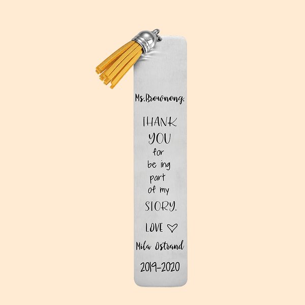 Segnalibro inciso personalizzato con nappine