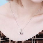 Pendentif en Double Cœurs Personnalisé avec Photo de Projection Collier en Argent avec Je t'aime en 100 Langues Cadeau pour Femme