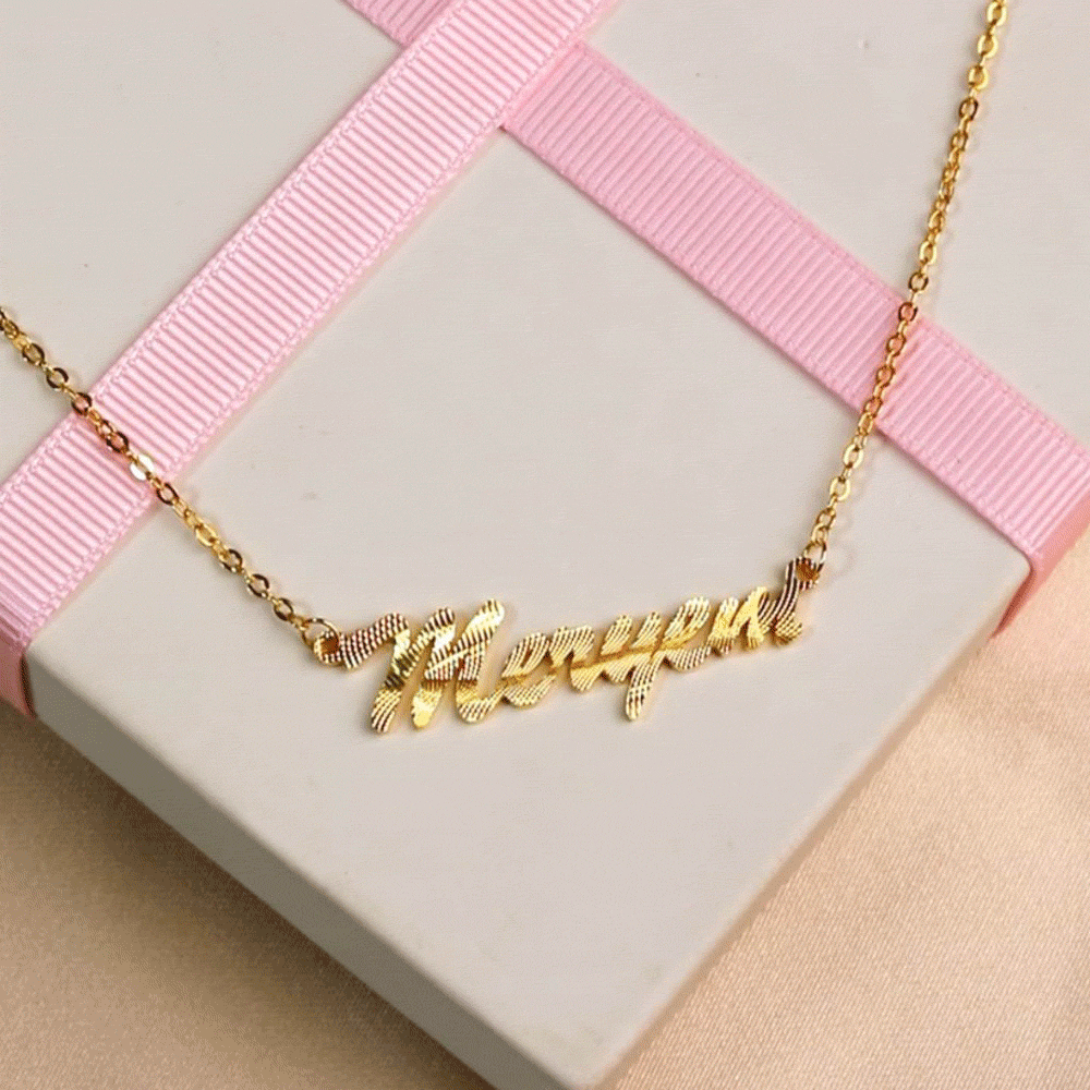 Collier Barre Prénom Personnalisé ou Broche à Choix Cadeau Anniversaire pour Femme