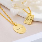 Anpassat halsband med rund och fyrkantig text för flera födelseblommor