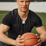 Individuelle Basketball Nummer Halskette mit Name