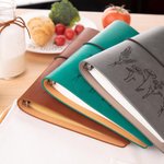 Personalisiertes Notebook Ringbuch Rezeptbuch mit Ledereinband und Gummiband Blumenmotiven Muttertag Geburtstag Geschenk für Damen Mutter