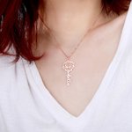 Collier Prénom avec Fleur de Lotus Pendentif Personnalisé avec Nom Croyance Yoga Cadeau d'Anniversaire pour Elle | Callie