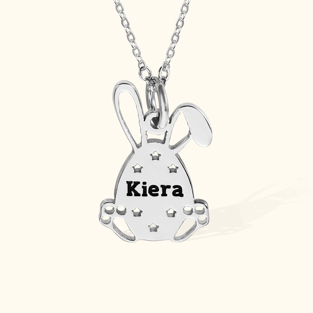 Collana personalizzata con il nome dell'uovo del coniglietto di Pasqua