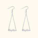 Pendientes triangulares con nombre personalizado