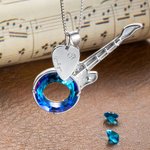 Collier à Personnaliser avec Gravure Pendentif en Cristal Breloque Guitare Cadeau Anniversaire pour Musicien