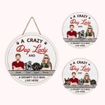 Personalisierte hölzerne verrückter Hund Dame und mürrischer alter Mann willkommen Türschild