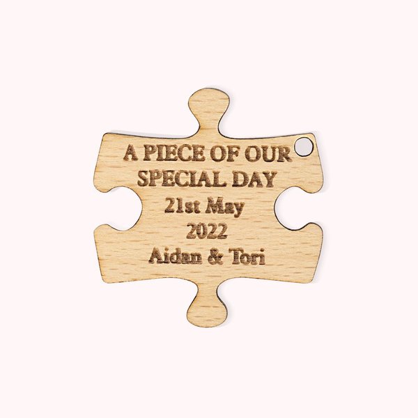 Casse-tête en bois personnalisé pour les cadeaux de mariage et la décoration de mariage.