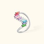 Anillo familiar apilable personalizado con piedras de nacimiento talla esmeralda para regalar el Día de la Madre