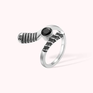 Personalisierte Eishockey Geburtsstein Ring mit Sport-Nummer