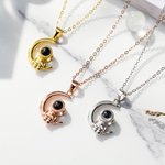 Personalisierte 100 Sprachen Ich liebe dich Projektion Mond und Astronaut Halskette Foto Projektion