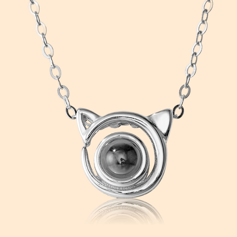 Collier avec Photo Projection Collier de Chat Personnalisé avec Je T'aime en 100 Langues Cadeau Anniversaire Saint-Valentin pour Femme