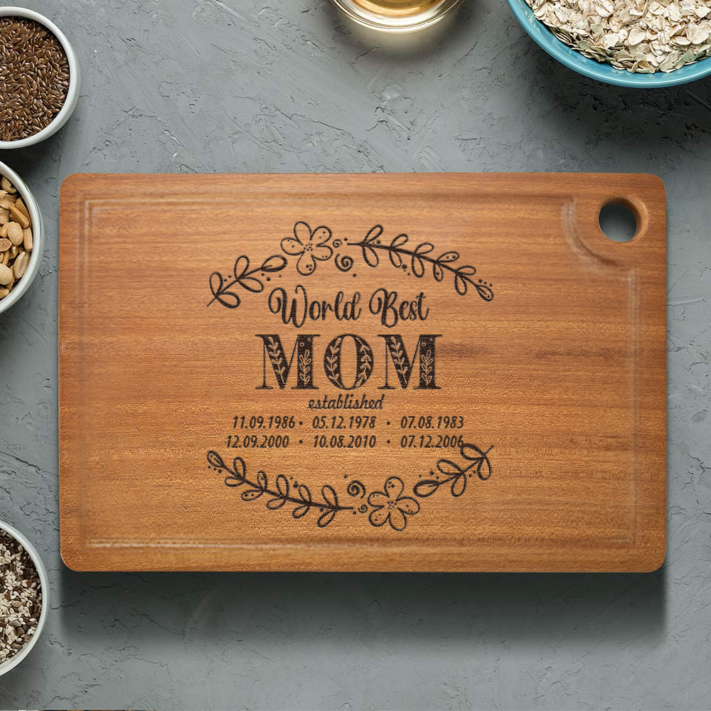 Personalized Birth Flower Chopping Board Gift for Mother Gift for Grandma