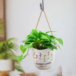 Pot de Fleurs Personnalisé avec Nom et Fleur de Mois de Naissance Cadeau pour Mère ou Grand-Mère