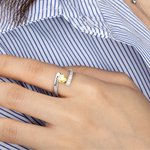 Anello personalizzato in argento sterling con cuore, assortimento di 1-8 pietre di nascita, nome e testo incisi Regalo di compleanno per la festa dell