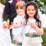 Personalized Handmade Flowers Wreath Rattan Flower Girl Basket with Name and Pearl Handle Wedding Ceremony Gift