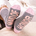 Personalisierte Baumwolle Brautjungfer Socken mitTags Hochzeit Geschenke