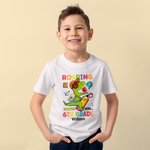Gepersonaliseerd Dinosaurussen Eten Appel Kinderdagverblijf tot 6e klas Kinderen T Shirt