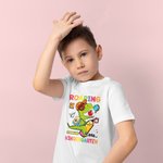 Gepersonaliseerd Dinosaurussen Eten Appel Kinderdagverblijf tot 6e klas Kinderen T Shirt