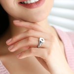 Chevalière Étoile Personnalisée avec Pierre de Naissance Bague Cadeau pour Femme
